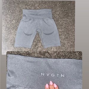 NVGTN BIKER SHORTS